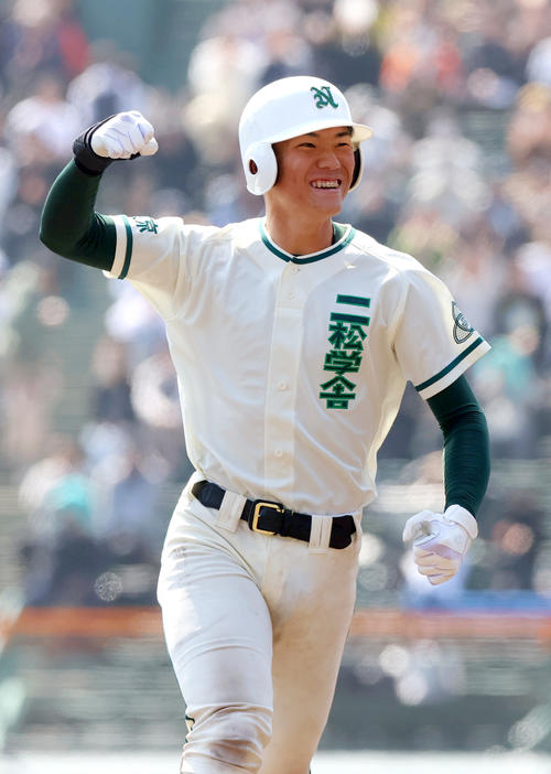 【センバツ】二松学舎大付、永尾愛蓮が今大会初の柵越え本塁打も敗戦「負けたことの方が悔しい」
