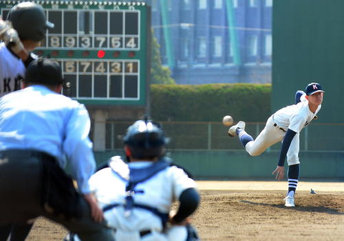 松坂大輔とノーノー決勝投げ合った古岡基紀さんを父に持つ掛川西・都暉が２回完全投球