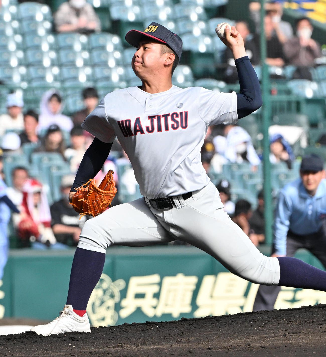 浦和実対東海大札幌　浦和実先発の駒木根（撮影・石井愛子）