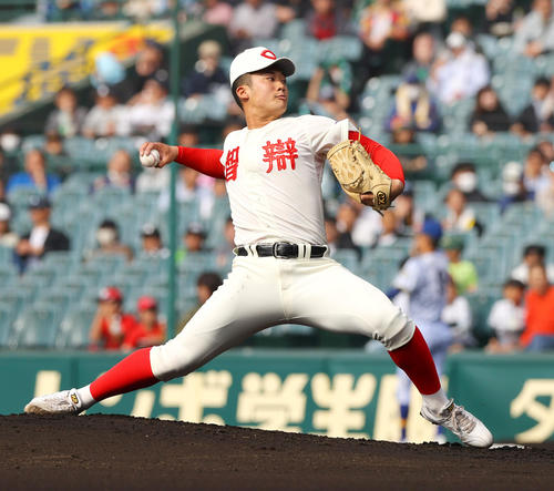 智弁和歌山対エナジックスポーツ 智弁和歌山先発の渡辺(撮影・上山淳一)
