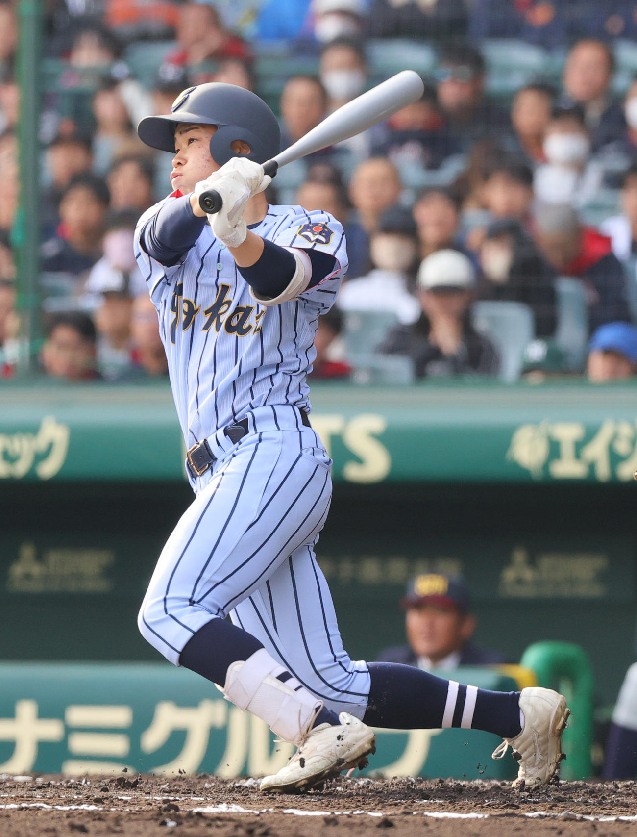 浦和実対東海大札幌　2回裏東海大札幌1死二塁、伊藤は左越え適時二塁打を放つ（撮影・上山淳一）