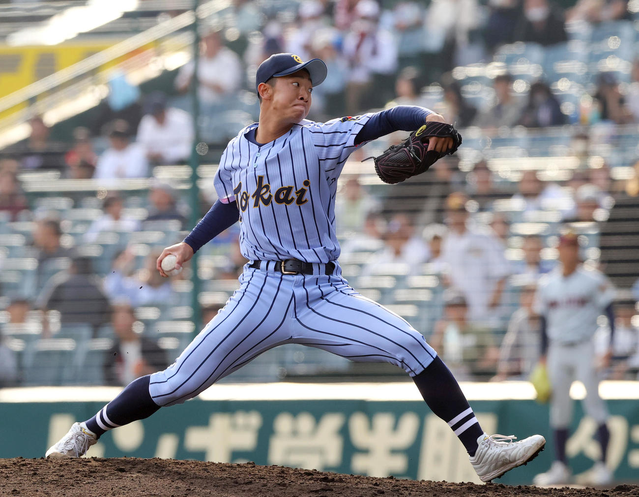 浦和実対東海大札幌　4回表、東海大札幌2番手で登板の高橋（撮影・上山淳一）