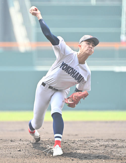 【センバツ】横浜・織田翔希５回１失点　右手指負傷の影響感じさせず好投、奥村頼人にバトン