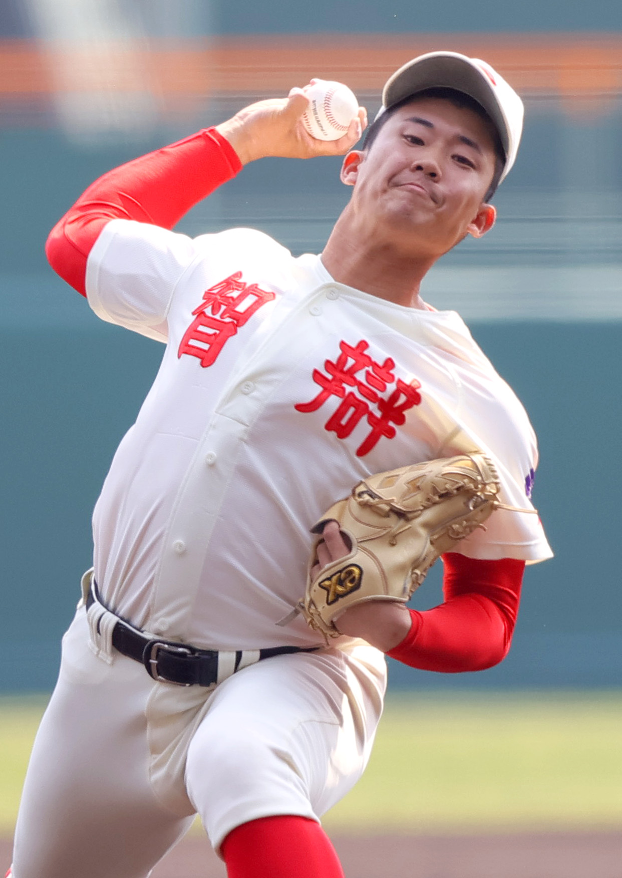 広島商対智弁和歌山　智弁和歌山先発の渡辺（撮影・上山淳一）