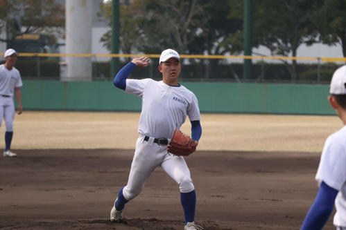 【中村順司の目】横浜と健大高崎のハイレベルな戦い期待　智弁和歌山は近畿最後のとりでの底力を