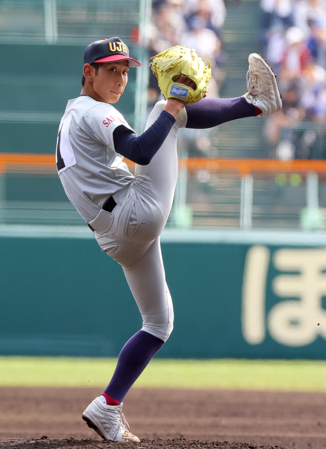 浦和実対智弁和歌山　浦和実先発の石戸（撮影・上山淳一）