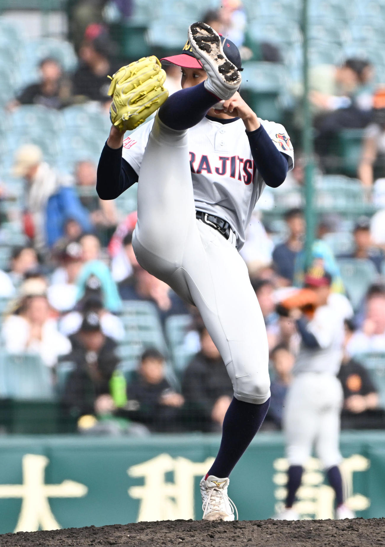 浦和実対智弁和歌山　浦和実先発の石戸（撮影・石井愛子）