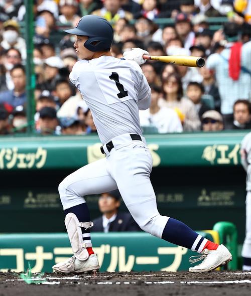 【センバツ】横浜、初回まさかの内容でアウトも４番奥村頼人先制タイムリー