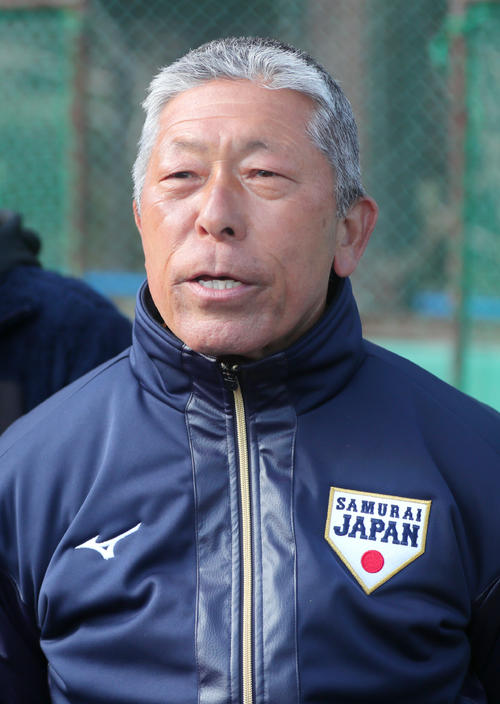【Ｕ18】小倉全由監督が紅白戦で驚き「よくバットが振れている」木製バットで本塁打も出た