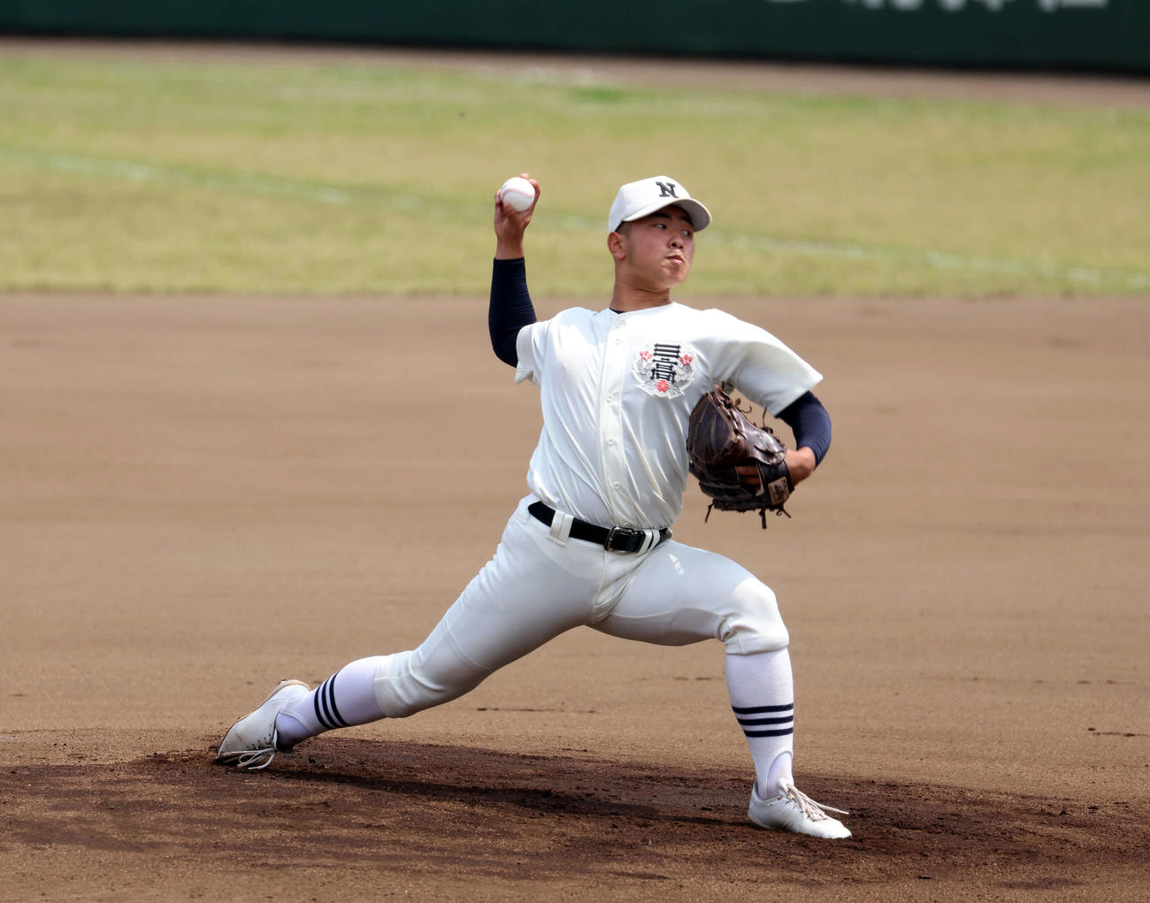 高校野球春季東京都大会準々決勝　早実対日大三　日大三の先発近藤（撮影・山本朝陽）