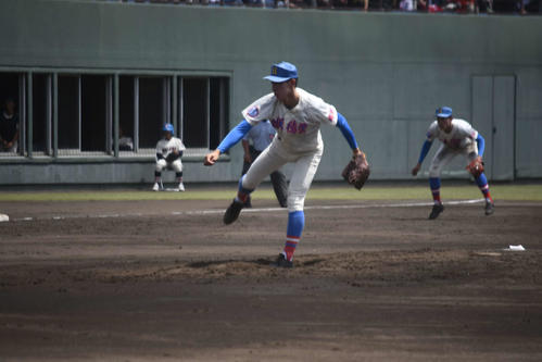 花咲徳栄が浦和学院に11失点で7回コールド負け「全てはピッチャー