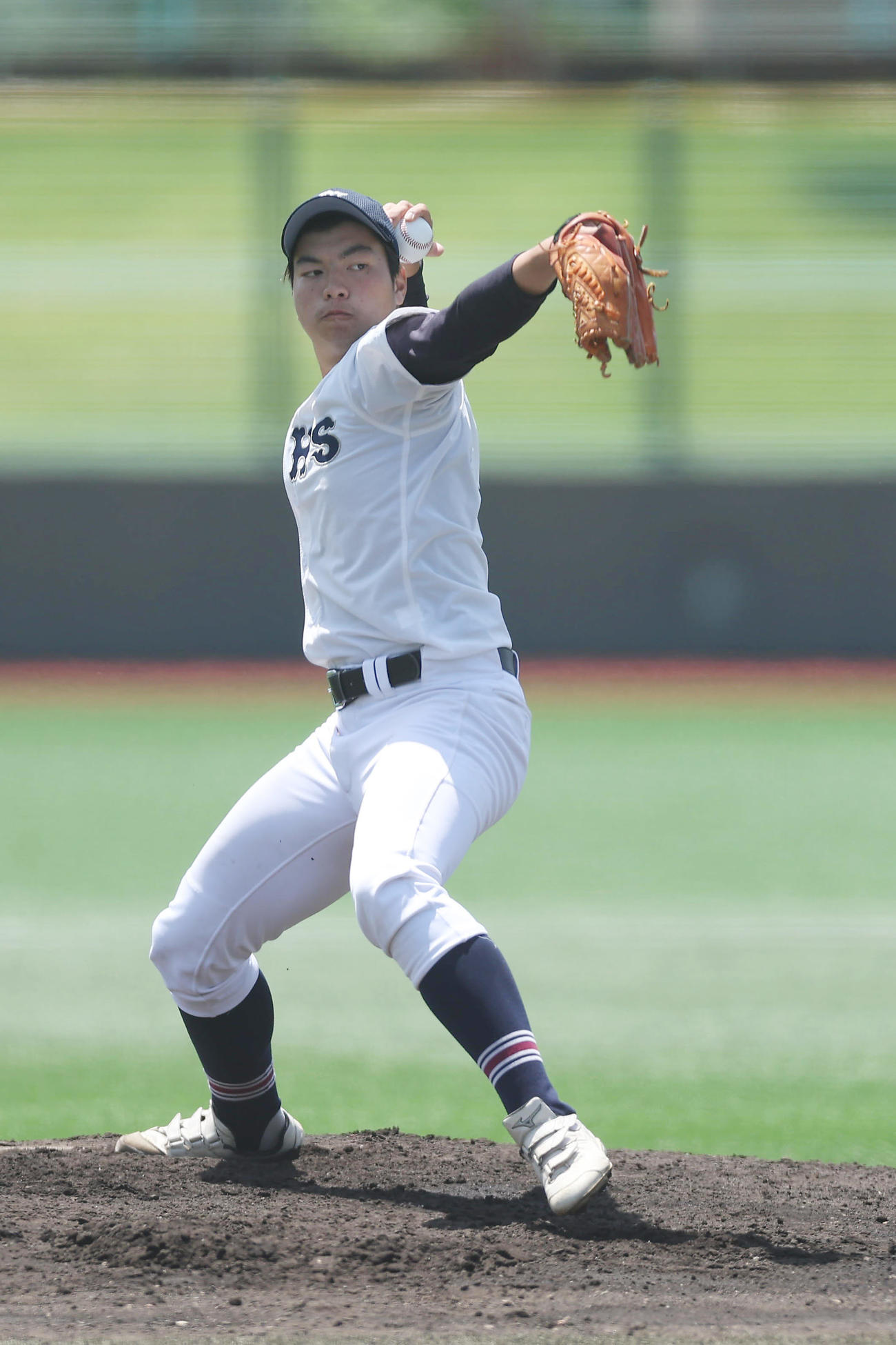 東大阪大柏原対都島工　東大阪大柏原対都島工　力投する都島工先発の三樹（撮影・前田充）