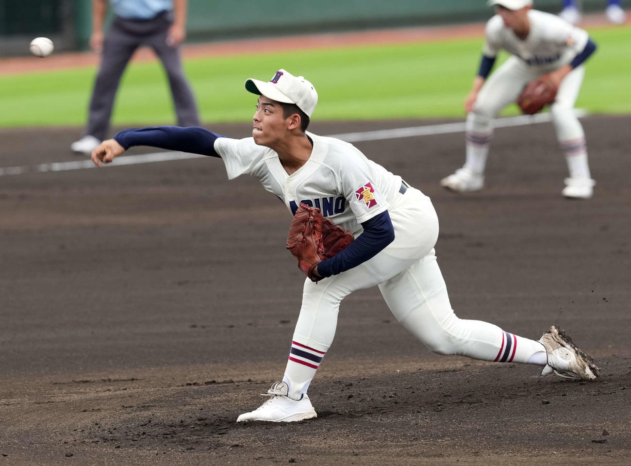 佐野日大対習志野　習志野の先発向井（撮影・たえ見朱実）