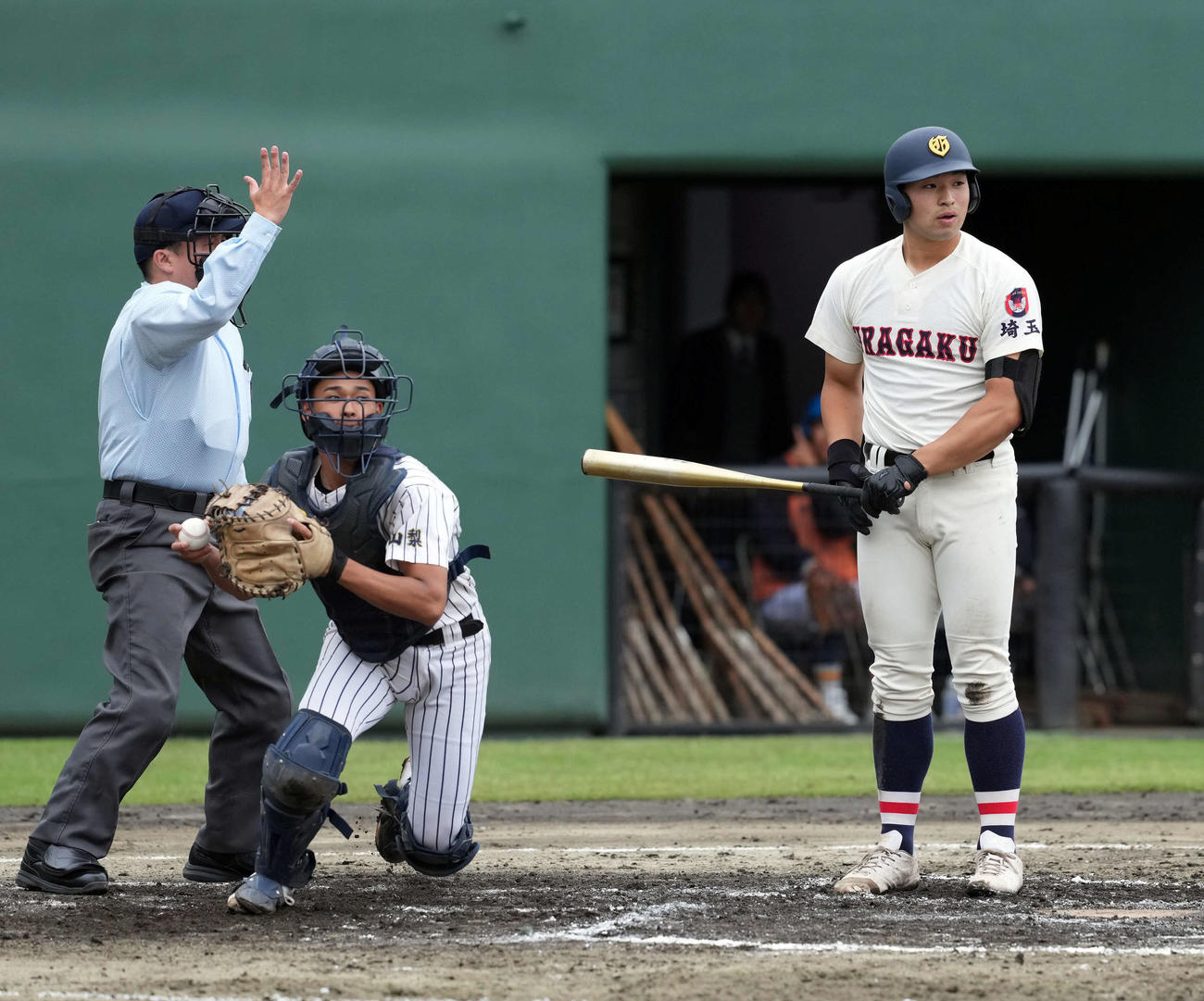 浦和学院対帝京三　2回表浦和学院無死、見逃し三振に倒れる藤井（撮影・たえ見朱実）