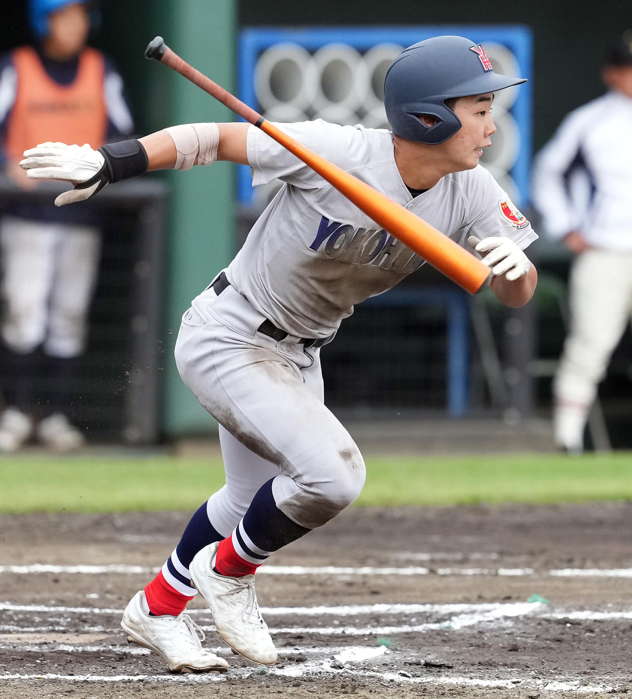 作新学院対横浜　6回裏横浜2死満塁、中前に2点適時打を放つ今村（撮影・たえ見朱実）