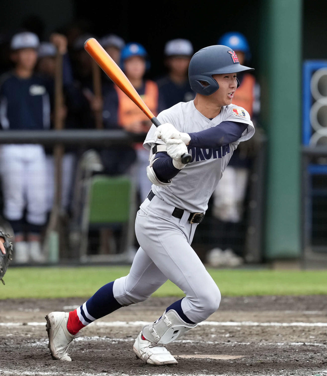 作新学院対横浜　5回裏横浜2死一、三塁、右前に適時打を放つ池田（撮影・たえ見朱実）