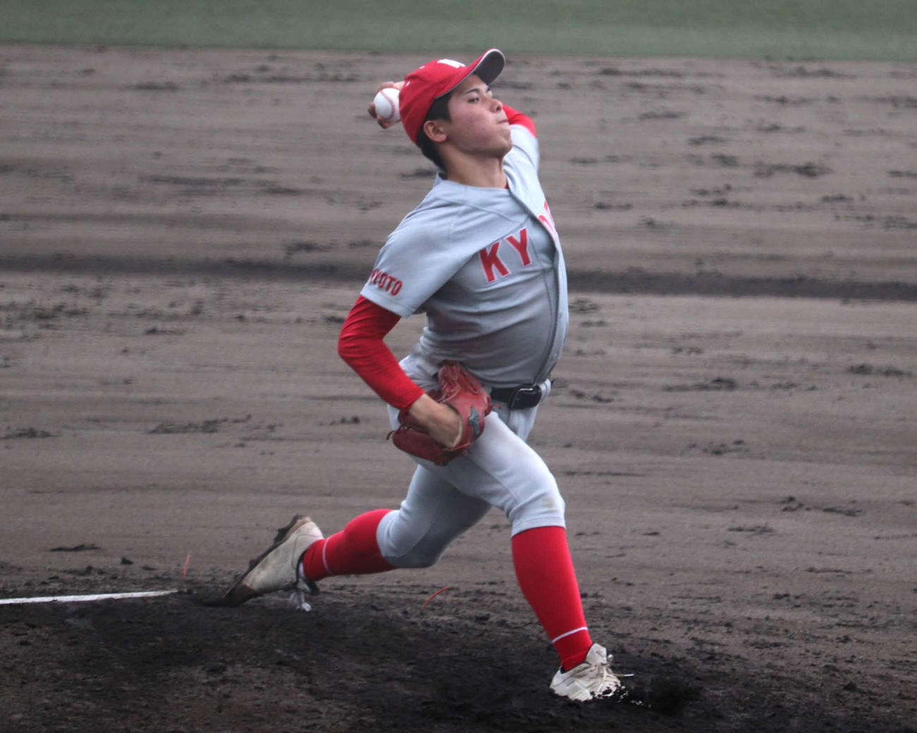 近畿大会1回戦　京都共栄対奈良大付　先発した、京都共栄の小林（撮影・中島麗）