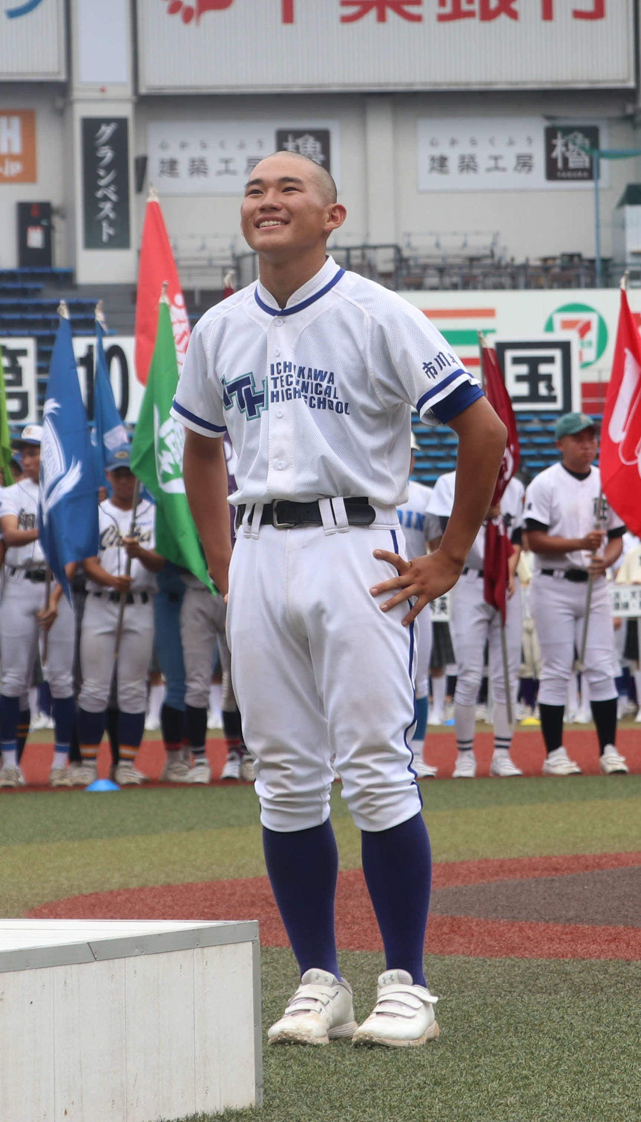 第107回高校野球千葉大会開会式　選手宣誓を行う市川工・小国主将（撮影・北村健龍）