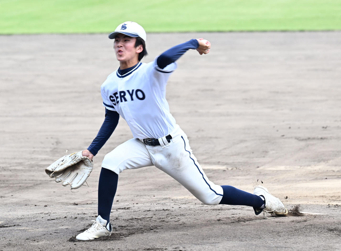 浮羽工対福岡西陵　福岡西陵先発の西原（撮影・林敢治）