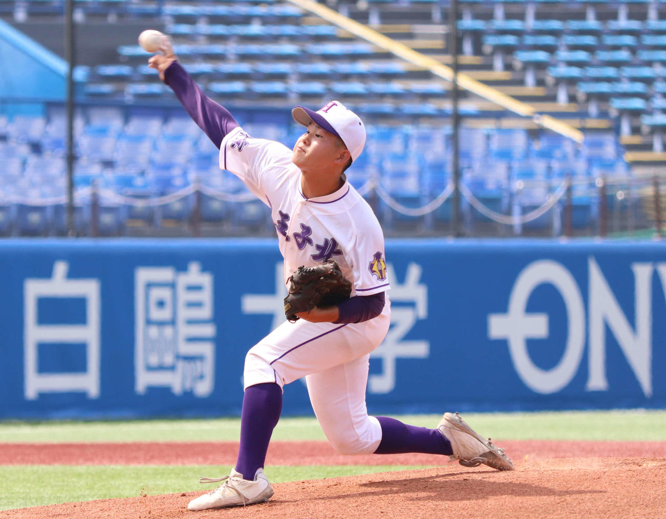 五商対八王子北　八王子北先発の内野（撮影・泉光太郎）