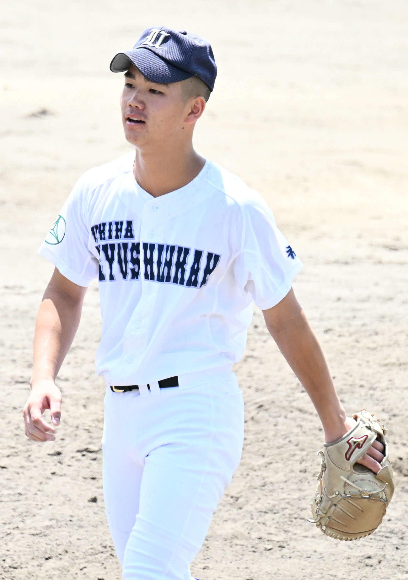 中村学園三陽対浮羽究真館　初戦を152球で完投した浮羽究真館・国武（撮影・林敢治）