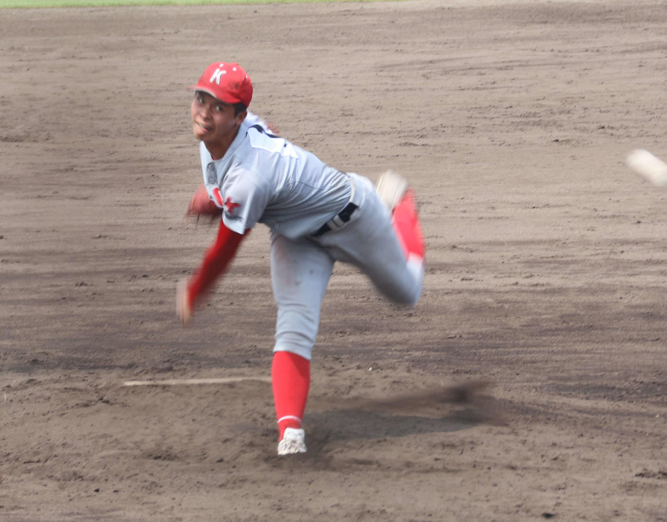 高校野球京都大会　2回戦　京都共栄対同志社国際　先発で好投する京都共栄・小林海翔（撮影・佐藤奨真）