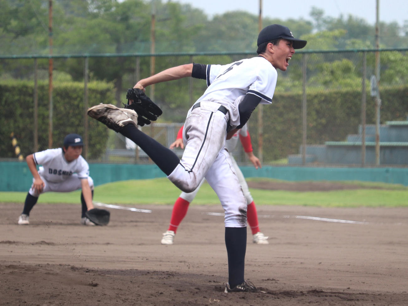 京都大会2回戦　京都共栄学園対同志社国際　2番手で登板した、同志社国際のフォーク黒田（撮影・中島麗）