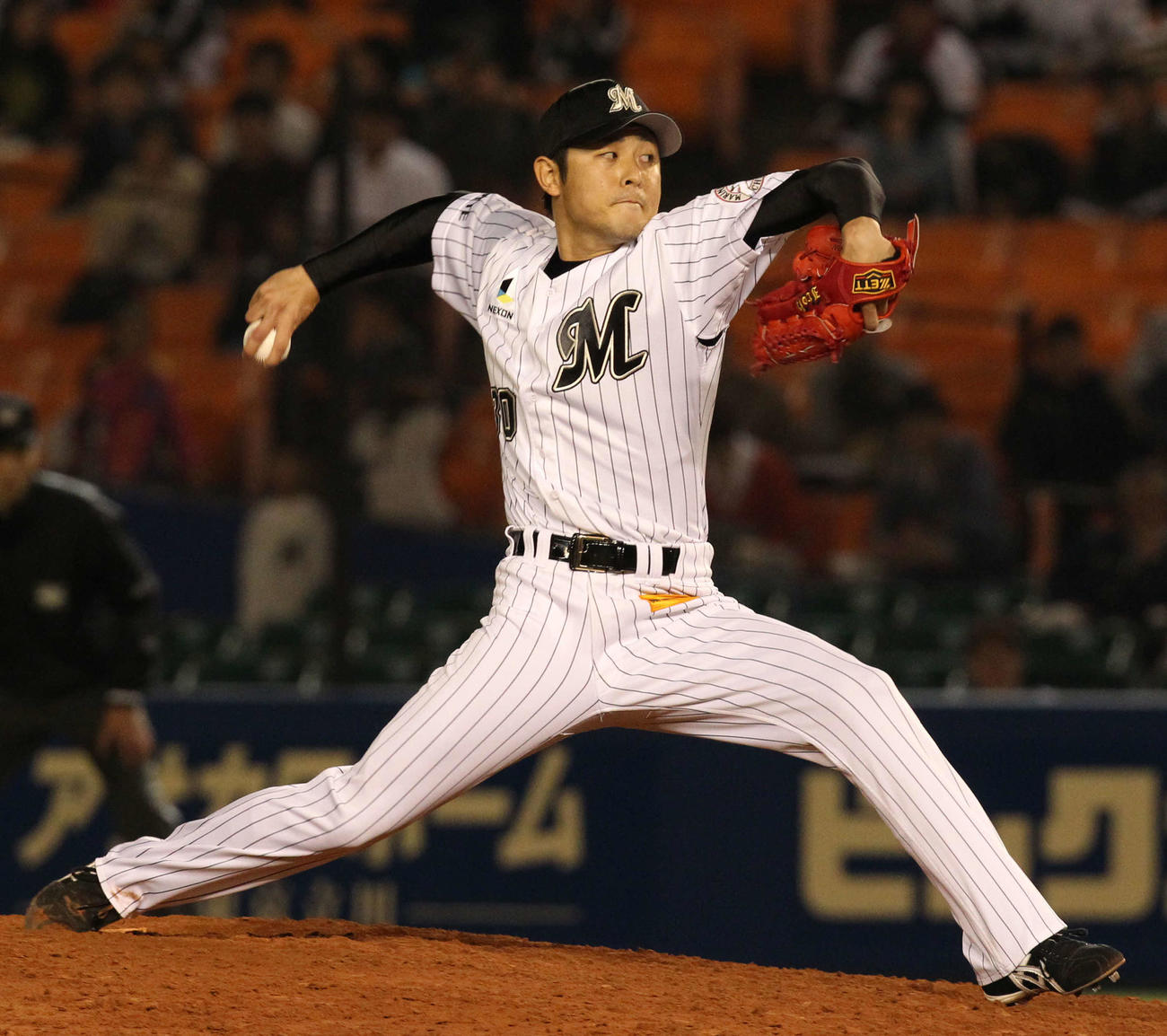 ロッテ時代の伊藤義弘監督（2013年撮影）
