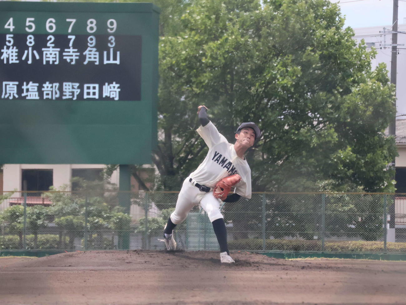山本対貝塚　山本・梅本陽向がマウンドへ（撮影・溝淵千夏）