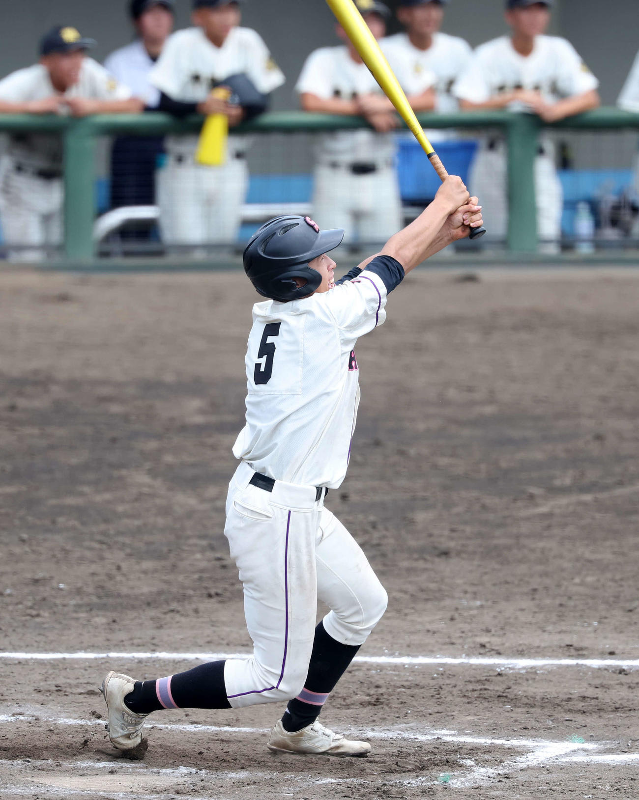 佐倉対千葉工　8回表佐倉1死二、三塁、斎藤は中越え適時三塁打を放つ（撮影・鈴木正人）