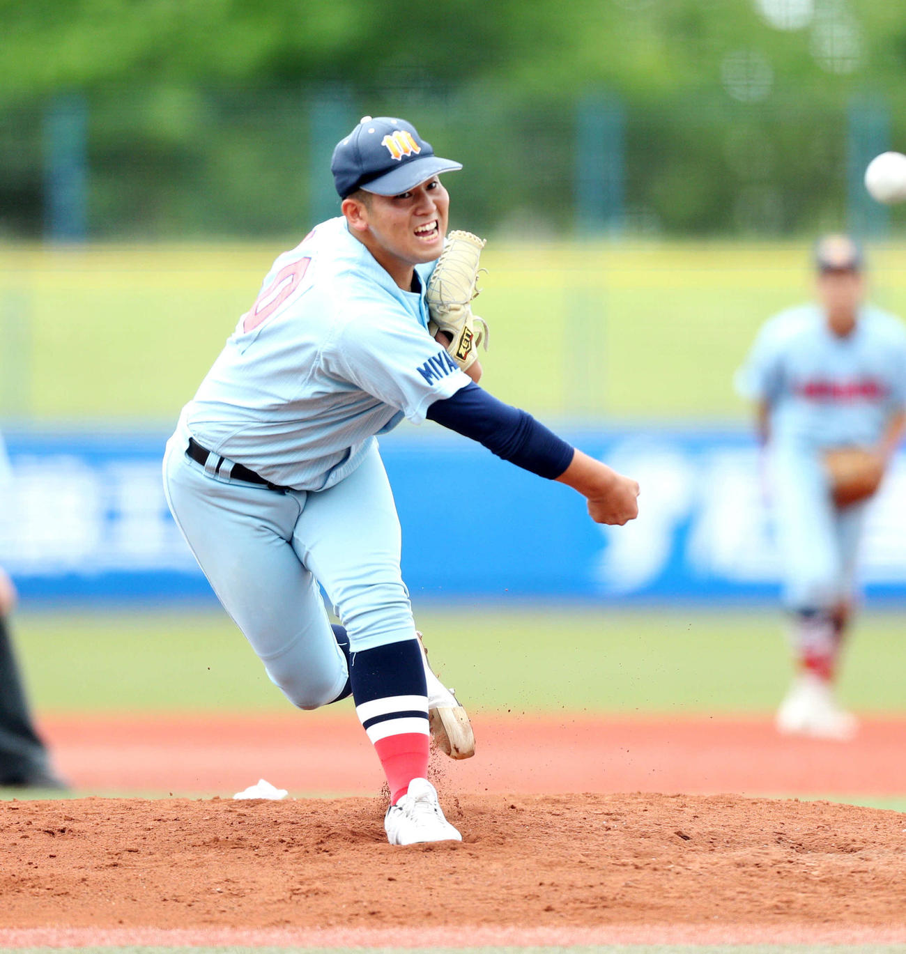 古川工対東北生文大高　2番手で登板した東北生文大高・小林（撮影・木村有優）