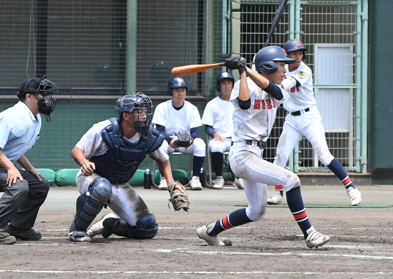 新潟西対巻　4安打の新潟西・稲葉（撮影・小林忠）