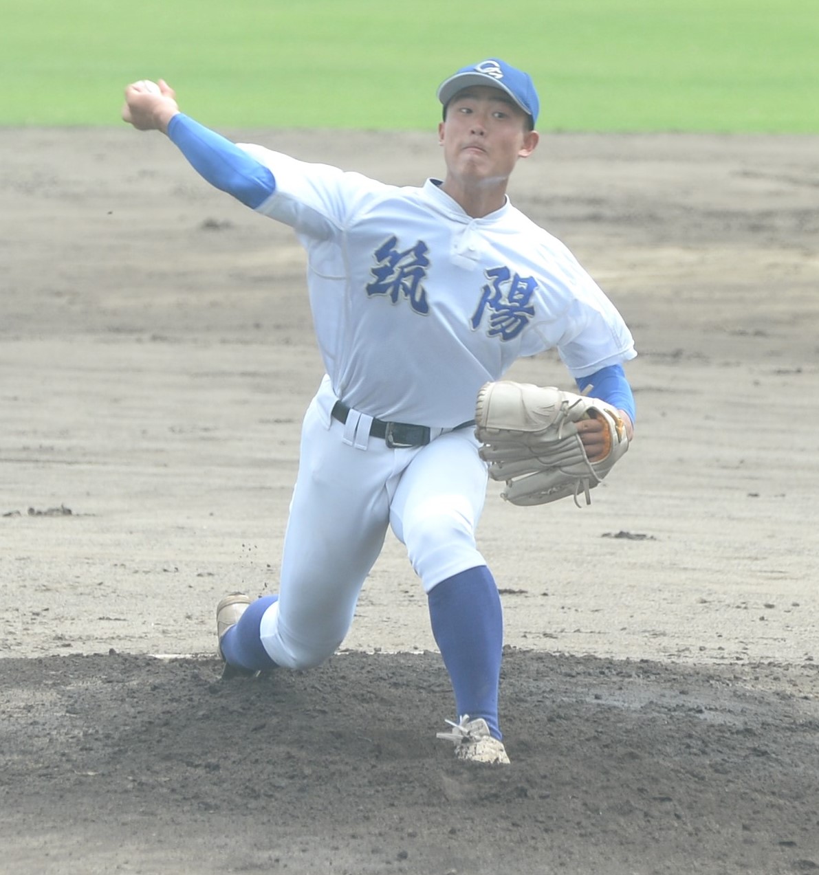 博多対筑陽学園　先発した筑陽学園・金岡（撮影・佐藤究）