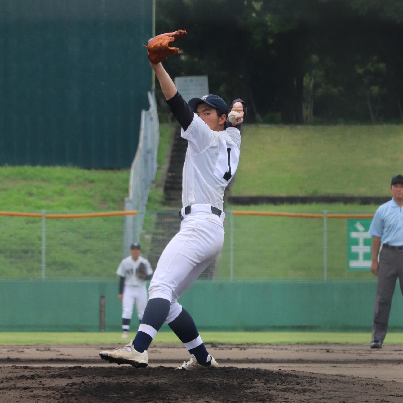 大阪大会3回戦　都島工対大冠　都島工の先発、三樹（撮影・中島麗）