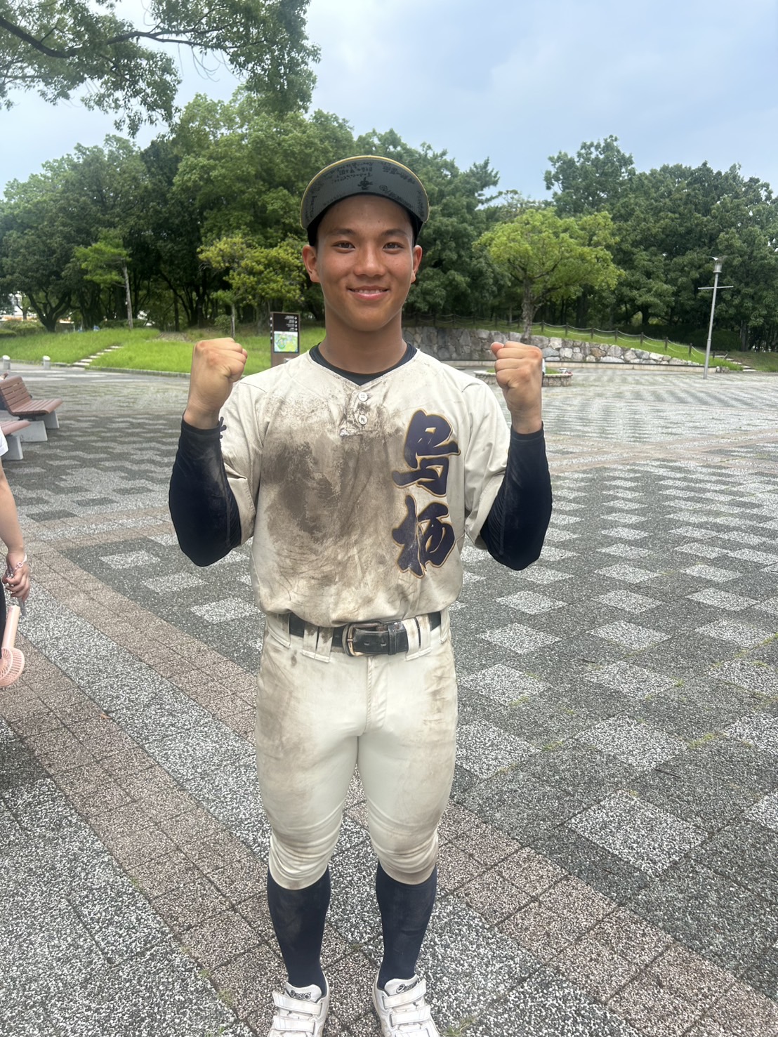 鳥栖対鳥栖工　好走塁を見せた鳥栖・呉（撮影・佐藤究）