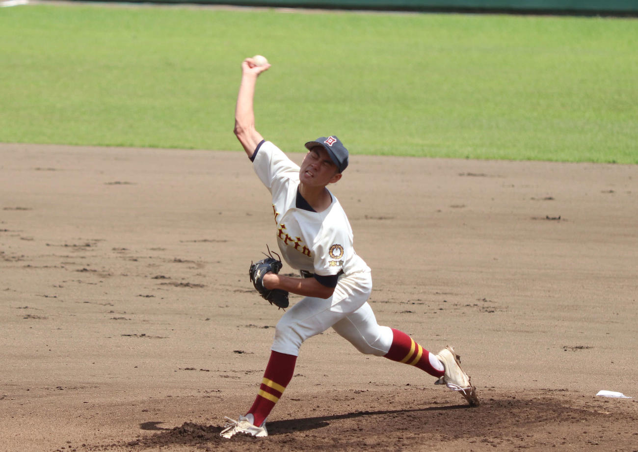 桜美林対駒場学園　桜美林先発の沼田（撮影・泉光太郎）
