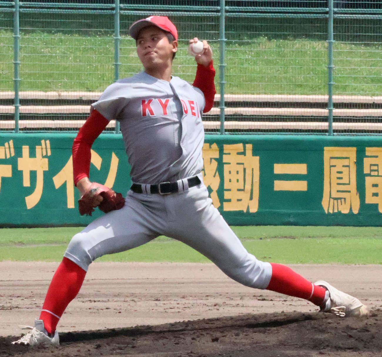 京都共栄学園対京都国際　先発した京都共栄・小林海翔（撮影・大西真生）