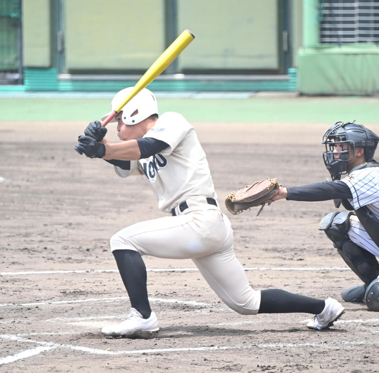 小野対網干　8回表小野1死満塁、中前適時打を放つ藤田佑（撮影・和賀正仁）