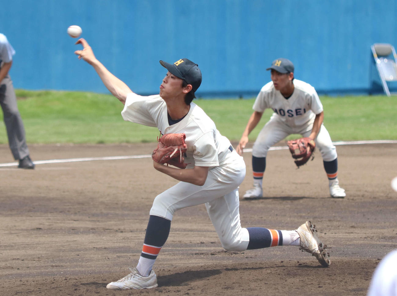 法政対世田谷学園　法政先発の前藤（撮影・泉光太郎）