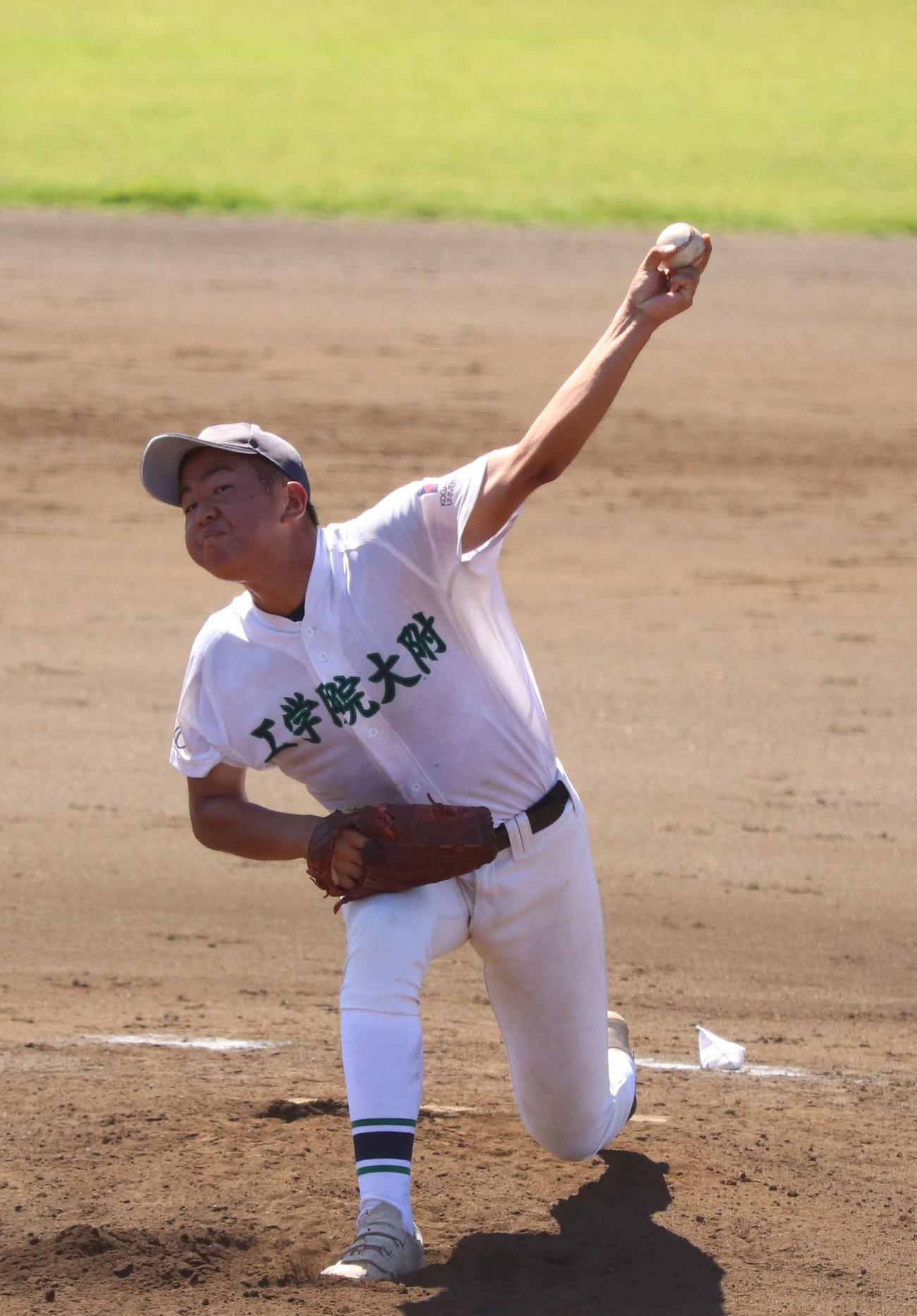 駒大高対工学院大付　工学院大付先発の岩月（撮影・泉光太郎）