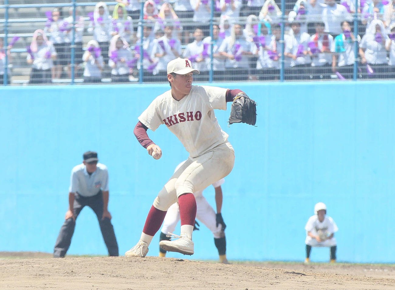 鹿角対秋田商　3番手でマウンドに上がった秋田商・佐藤颯（撮影・高橋香奈）