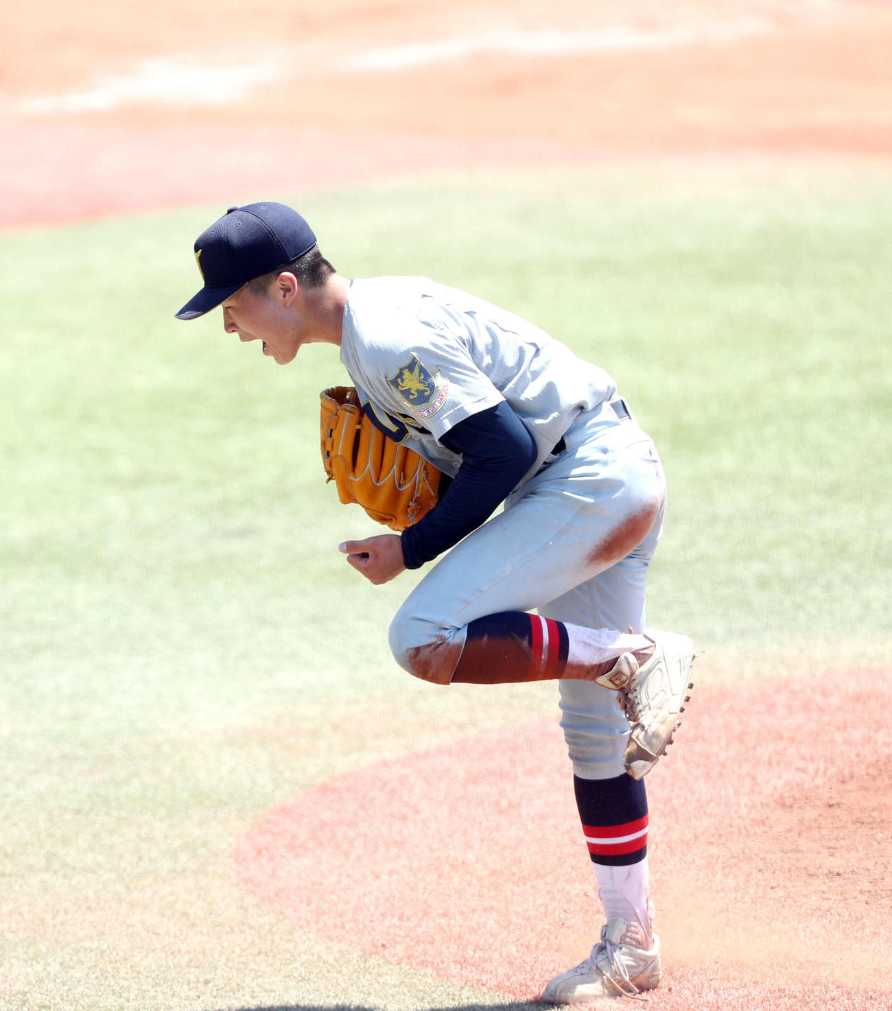 仙台育英対東北　勝利し雄たけびをあげる仙台育英・吉川（撮影・木村有優）