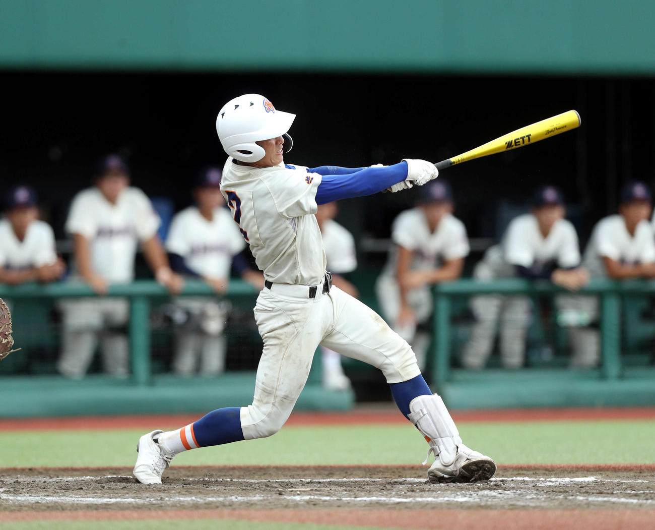 盛岡誠桜対盛岡大付　4回裏盛岡大付1死一、三塁、勝ち越しの適時打を放つ盛岡大付・萩原（撮影・木村有優）