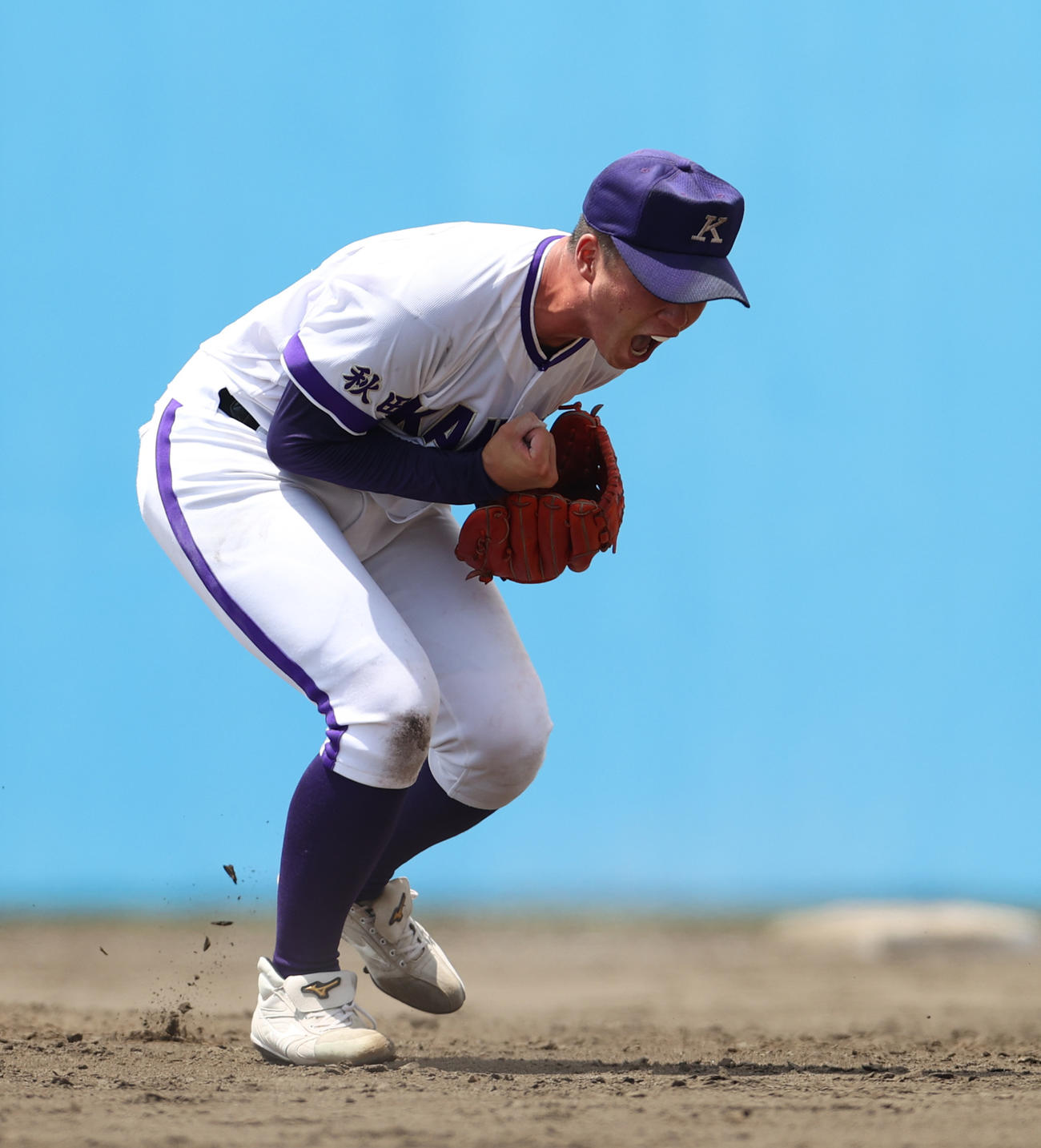 鹿角対金足農　8回表鹿角2死三塁、奈良知周を三振に打ち取り吠える吉田大輝（撮影・水谷安孝）＝2025年7年22日