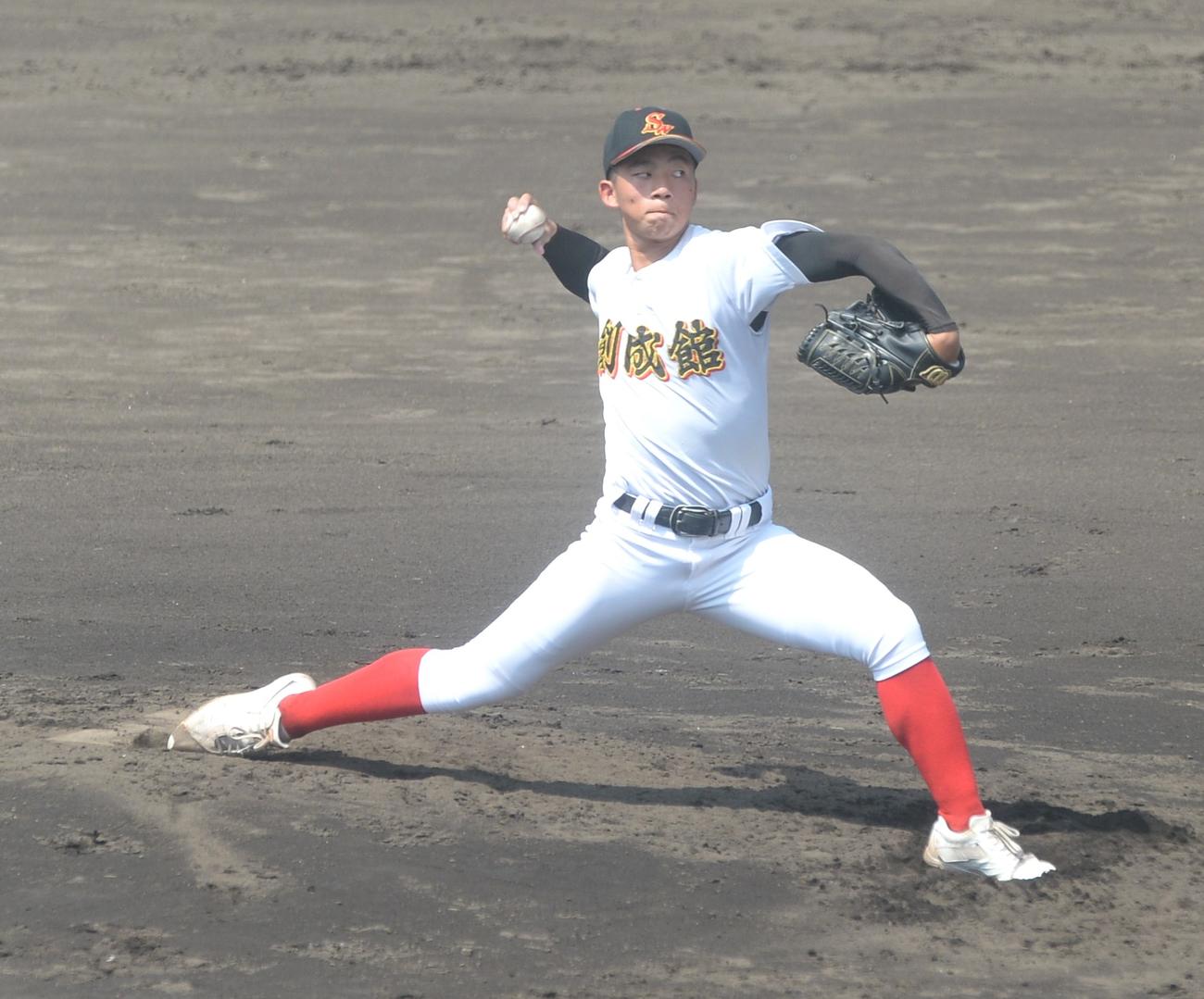 波佐見対創成館　先発した創成館・森下