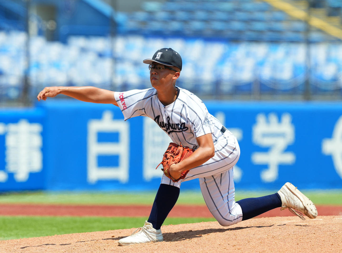 岩倉対帝京　5回、2番手の佐藤（撮影・菅敏）