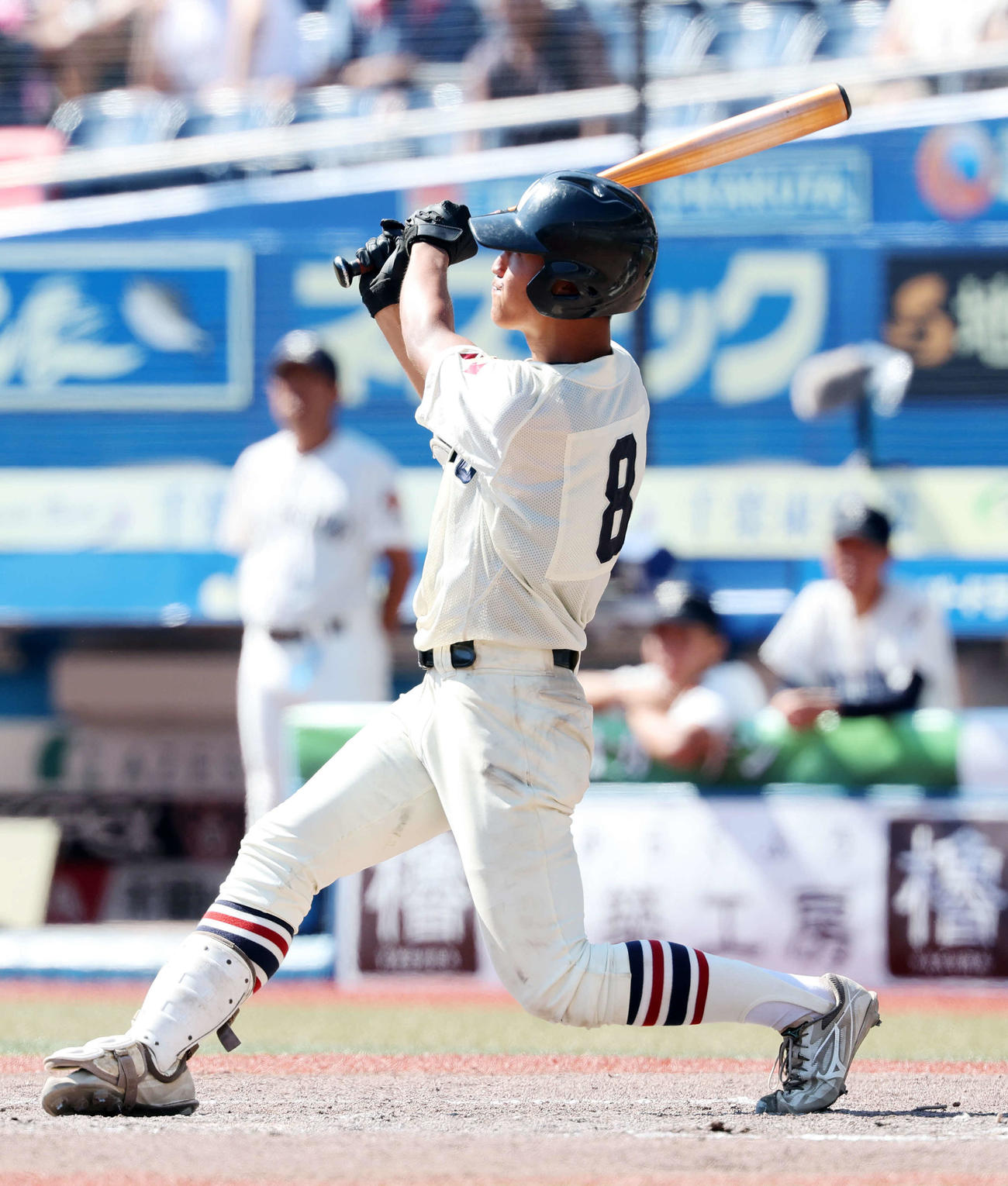 四街道対習志野　8回裏習志野2死三塁、小田川は右前適時打を放つ（撮影・鈴木正人）