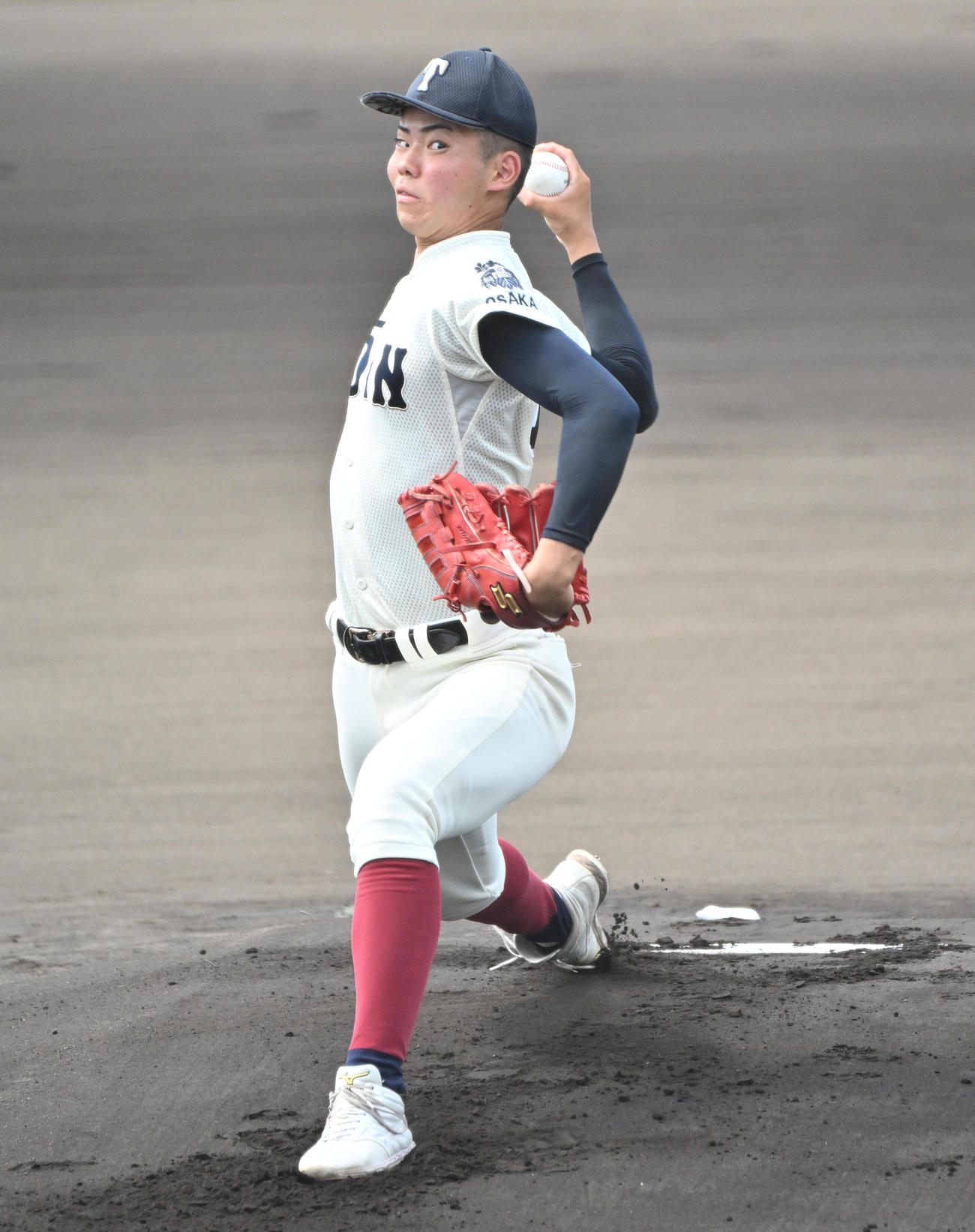 大阪偕星対大阪桐蔭　大阪桐蔭先発の森陽樹（撮影・石井愛子）