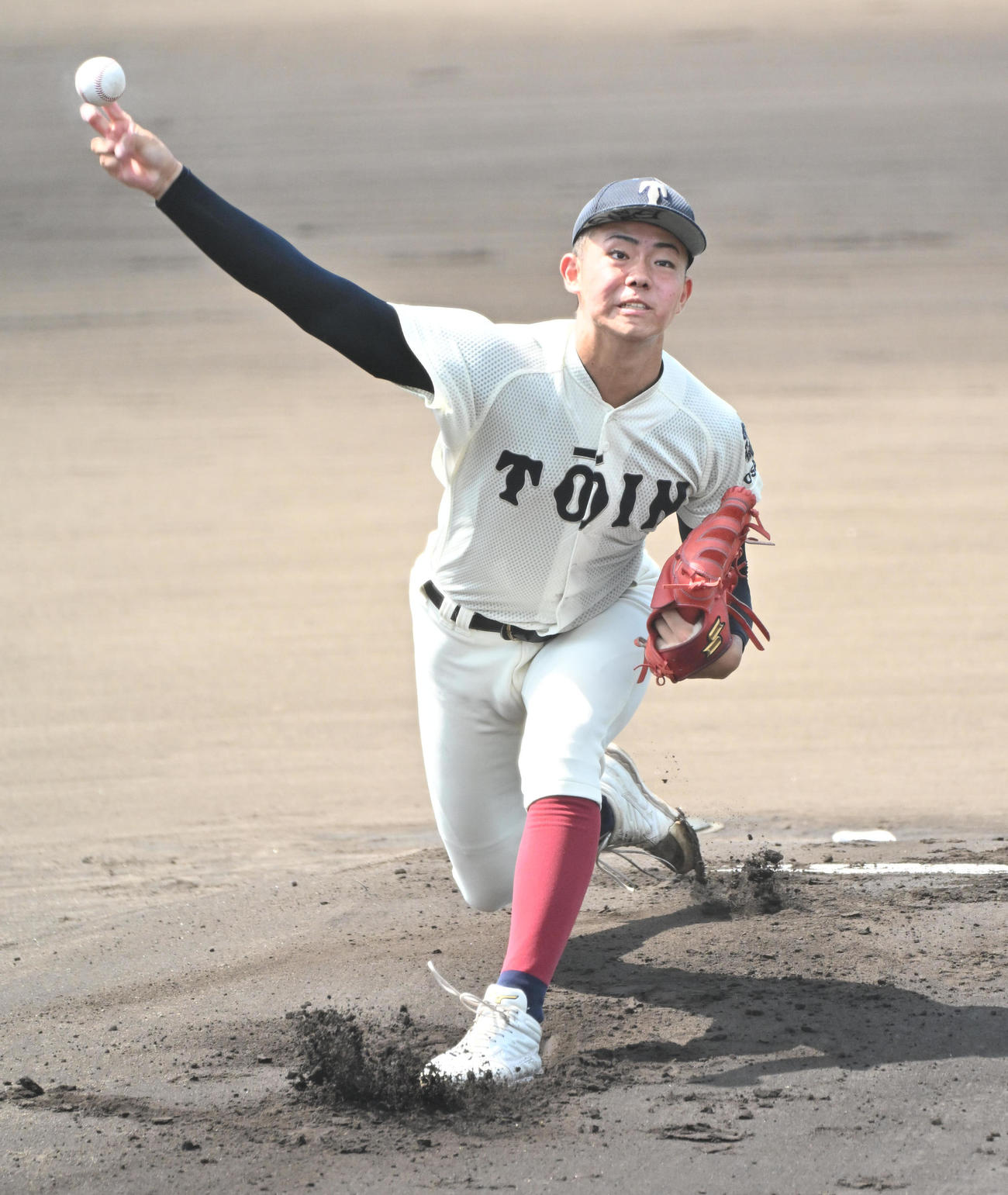 大阪偕星対大阪桐蔭　大阪桐蔭先発の森陽樹（撮影・石井愛子）