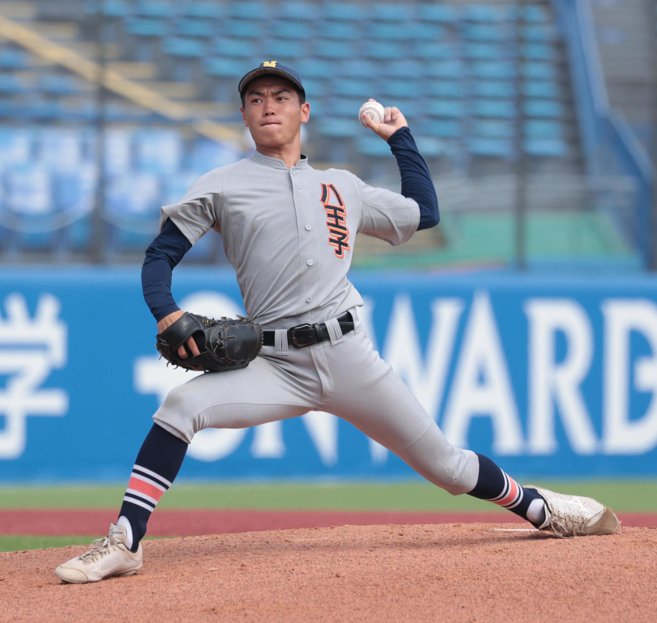 八王子学園八王子対早大学院　先発した八王子学園八王子・島田（撮影・柴田隆二）
